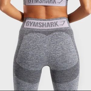 Gymshark Flex Leggings (M) Gray/Light Pink